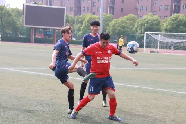 梅西告别战精彩助攻，替补帕斯打入制胜球